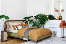 Leinenbettwäsche Set Senfgold – natürliche Eleganz im Schlafzimmer