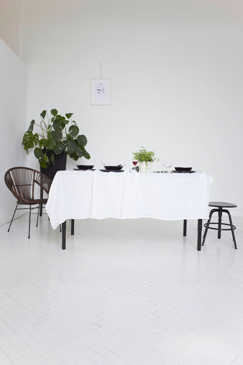 Leinen Tischdecke Weisse Dame in Jasminweiss – stilvolle Eleganz